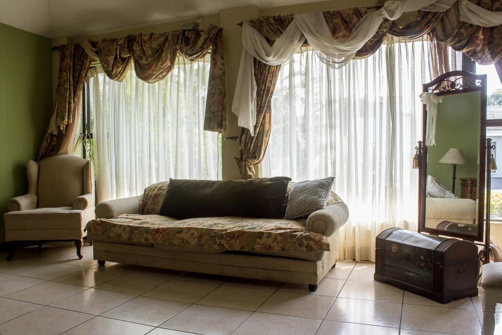 Mi Casa, Tu Casa Apartment Guatemala City Ngoại thất bức ảnh